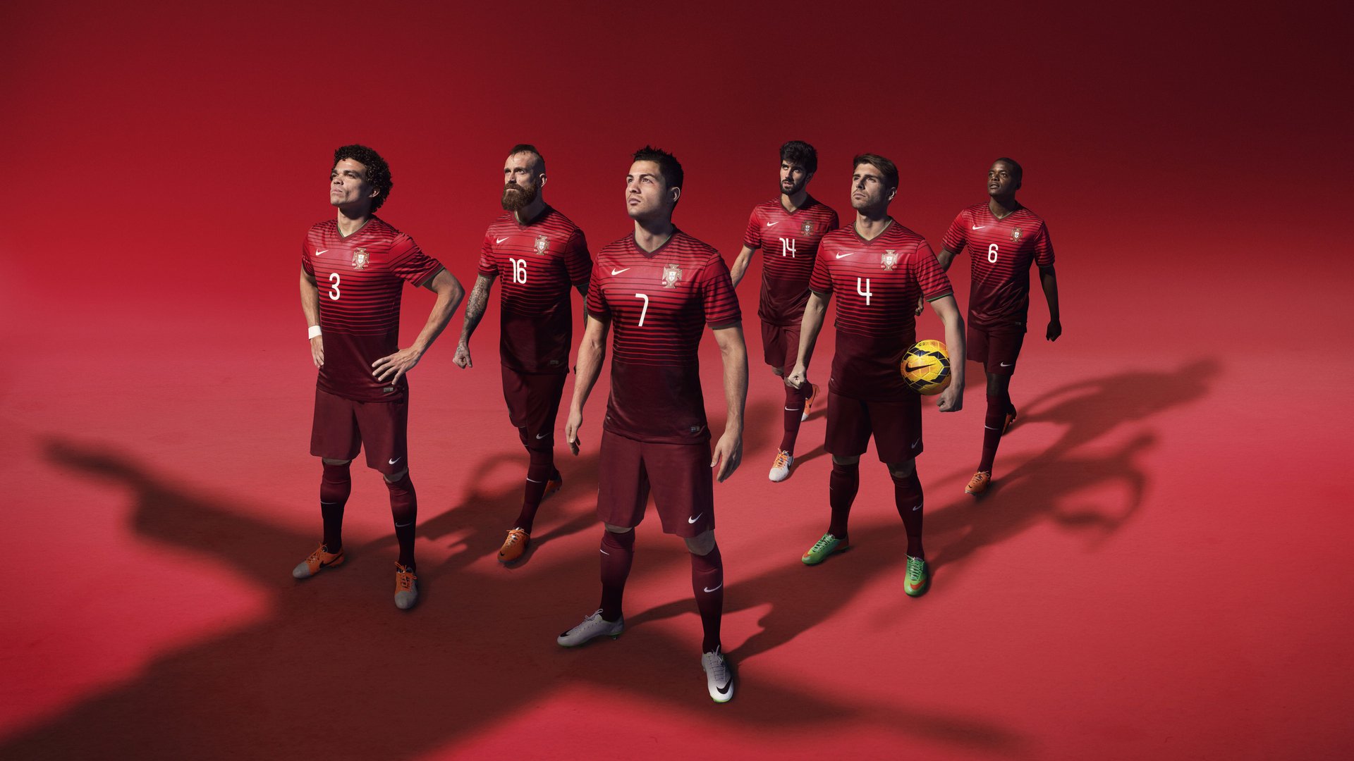 “黄金一代”欧冠传说:那些永恒的辉煌时刻,欧冠经典